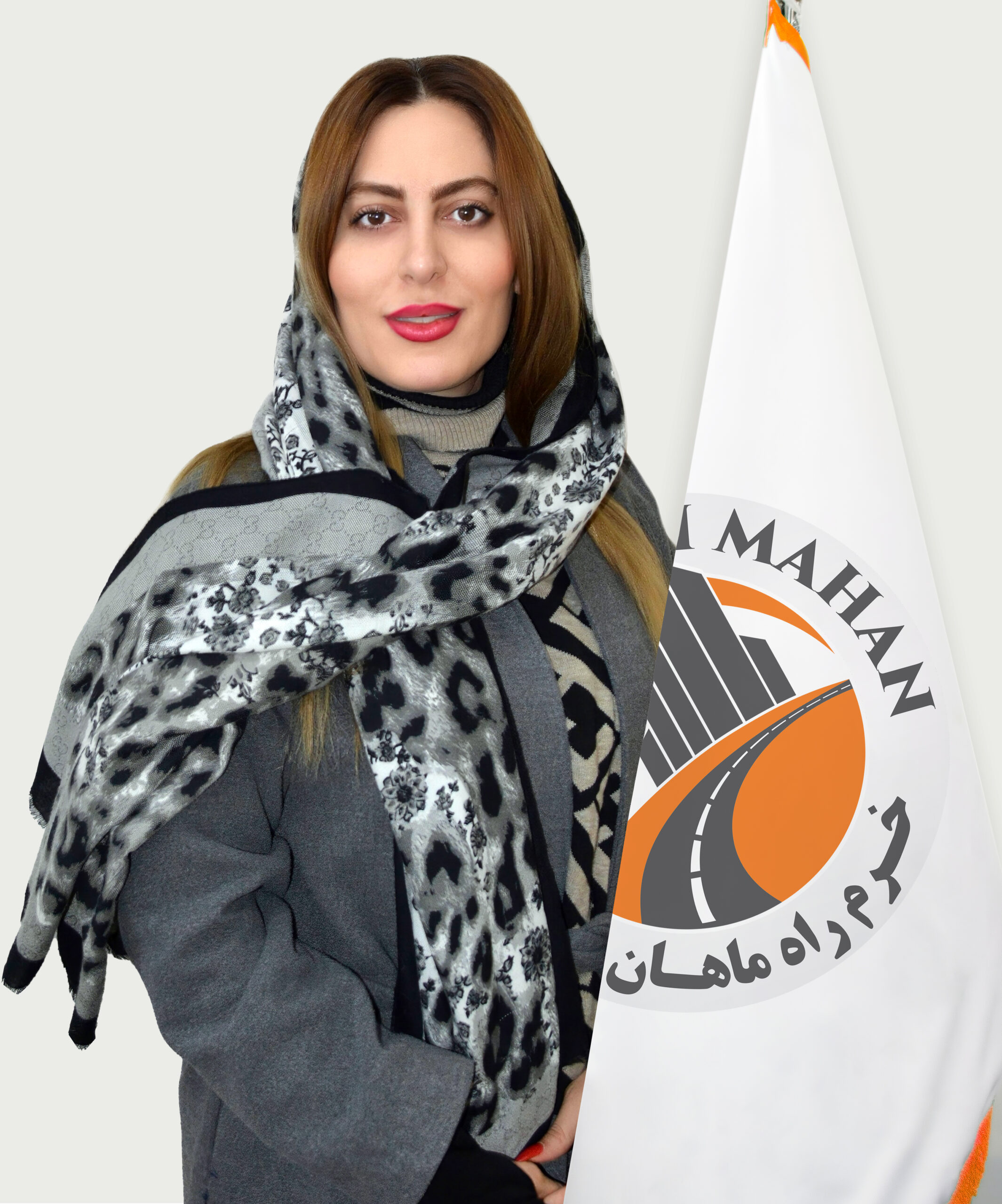 منا محمدی